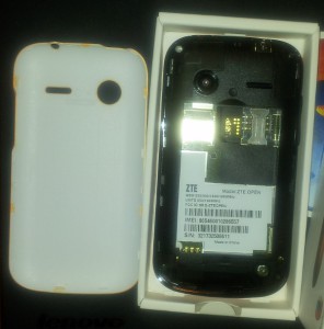 ZTE Open Phone back uncovered
